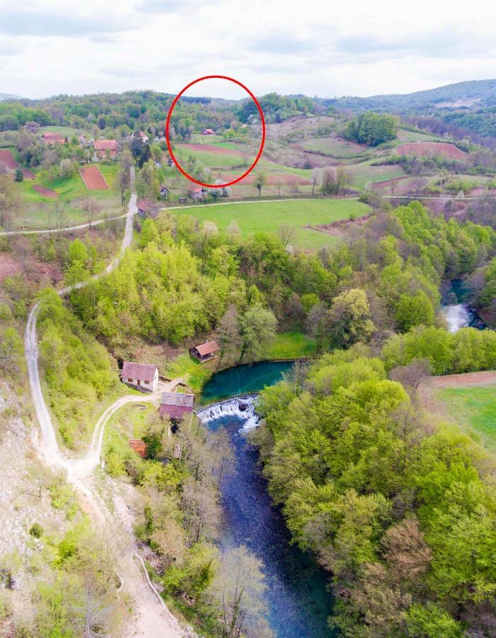 Vila Kuca Za Odmor Slunjcica Exteriér fotografie