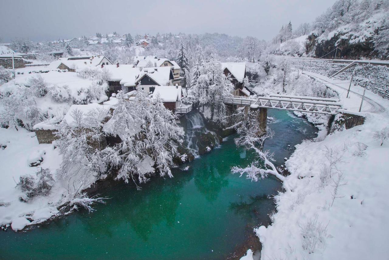 Vila Kuca Za Odmor Slunjcica Exteriér fotografie