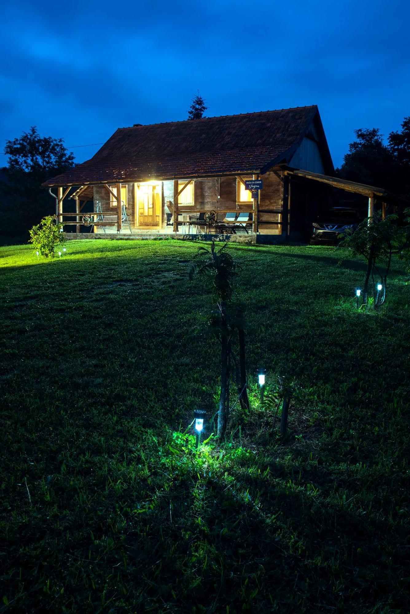 Vila Kuca Za Odmor Slunjcica Exteriér fotografie