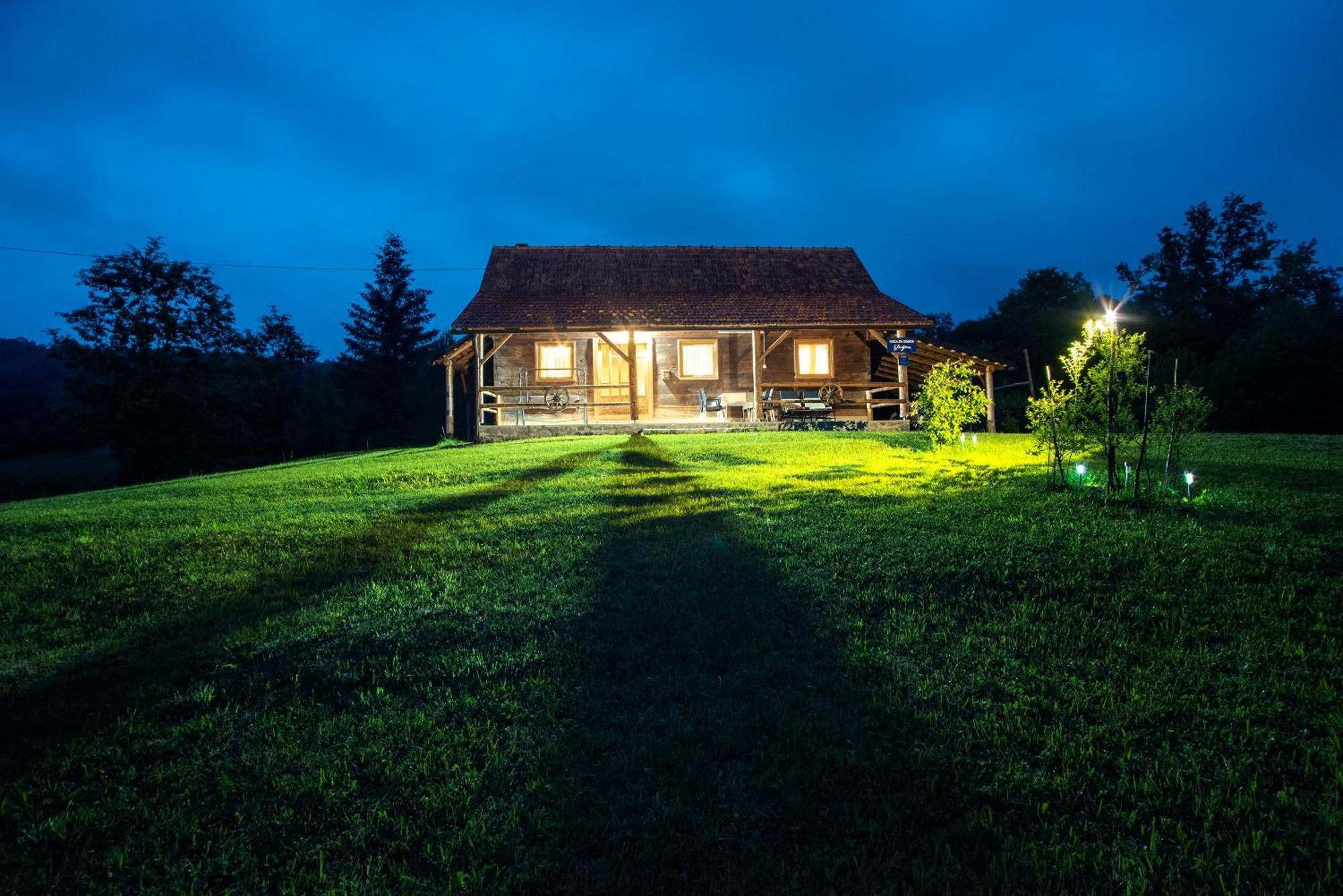 Vila Kuca Za Odmor Slunjcica Exteriér fotografie
