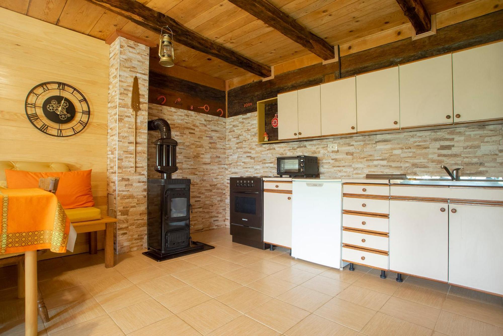 Vila Kuca Za Odmor Slunjcica Exteriér fotografie
