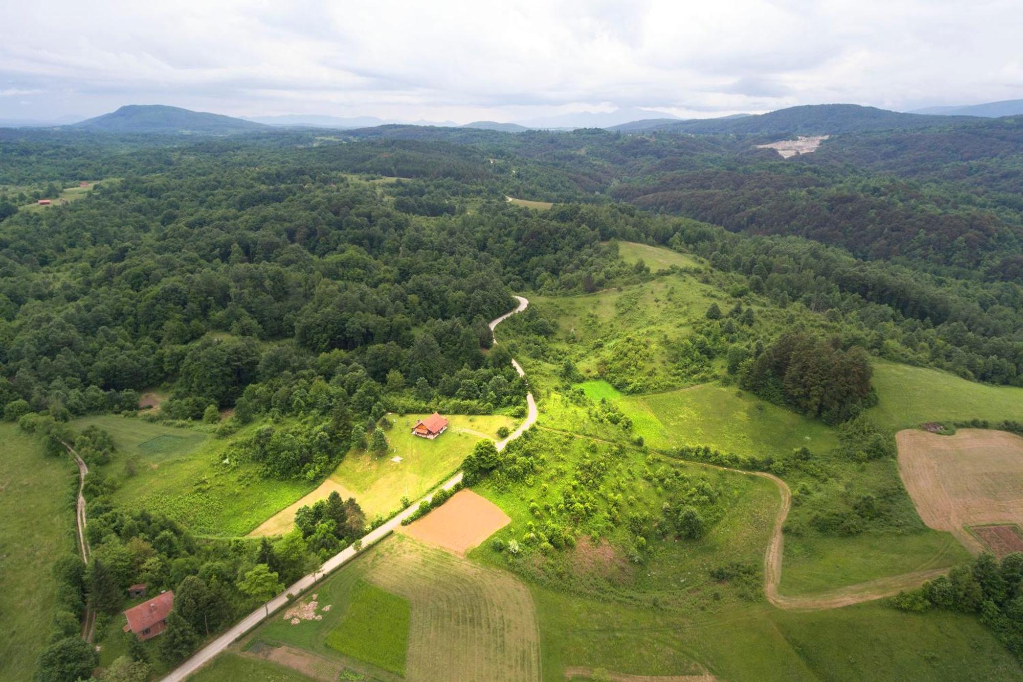 Vila Kuca Za Odmor Slunjcica Exteriér fotografie